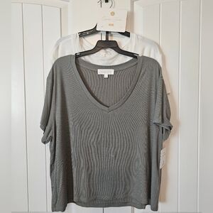 Olive and White V-Neck Short Sleeve Tops